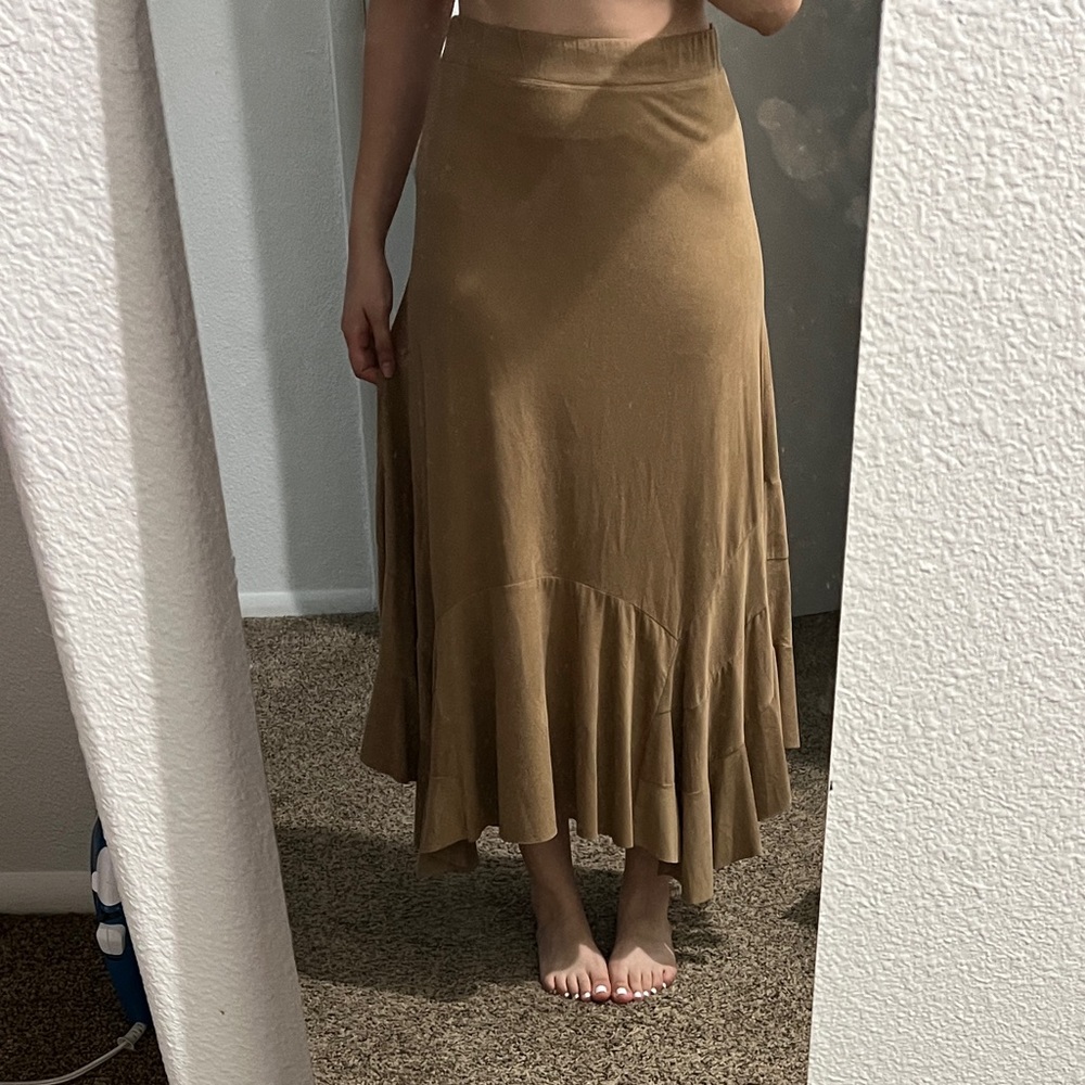Camel maxi skirt